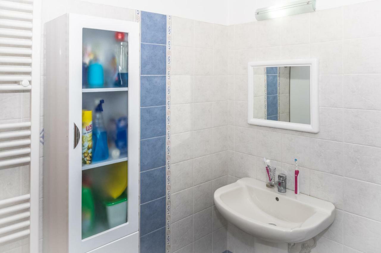 Modern Flat With Beautiful Views In South Of Corfu Apartment เลฟคิมมี ภายนอก รูปภาพ