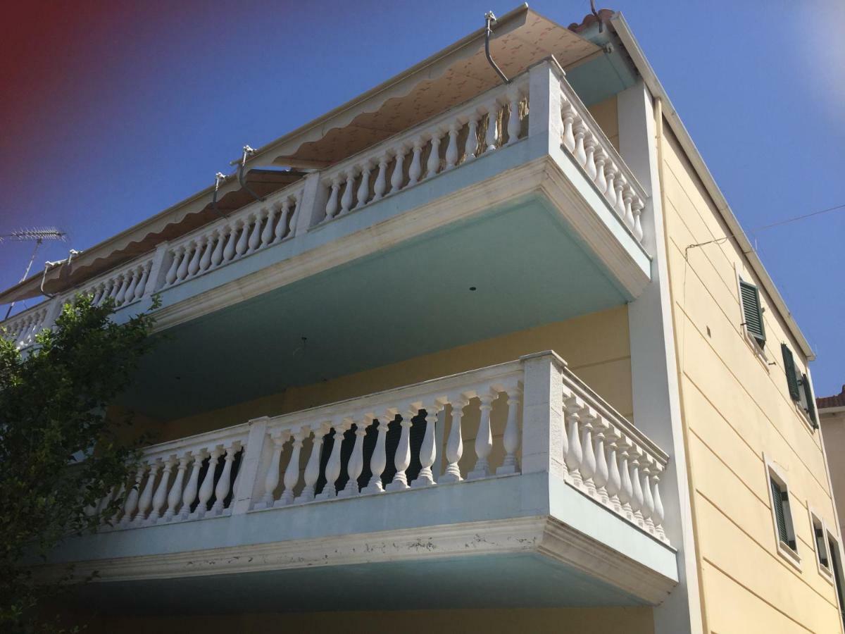 Modern Flat With Beautiful Views In South Of Corfu Apartment เลฟคิมมี ภายนอก รูปภาพ